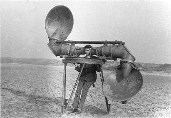 Antique_listening_device_goerzd9d3d6