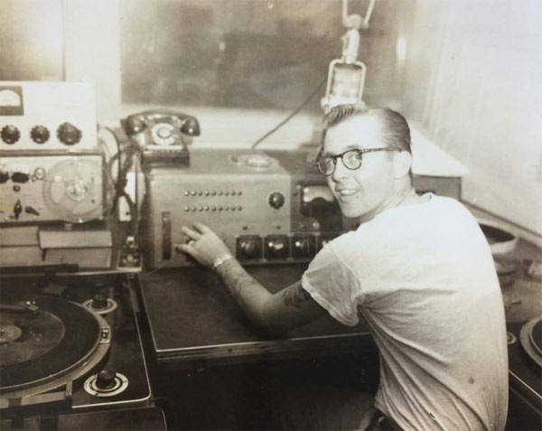 1950s-radio-dj
